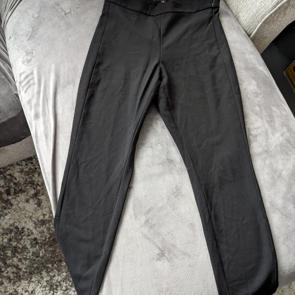Banana Republic Style Devon black slacks - Size 0P